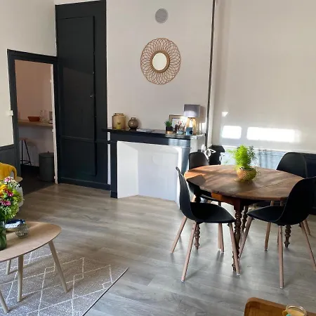 Appartement Joli Quartier Historique, 5 Pers